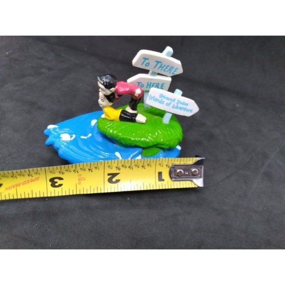 Vintage 1998 Universal Studios Island of Adventures Dr. Seuss Figurine - Picture 5 of 12